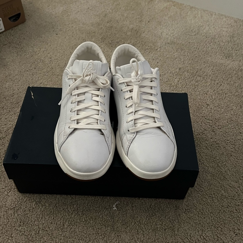 Cold Haan Sneakers